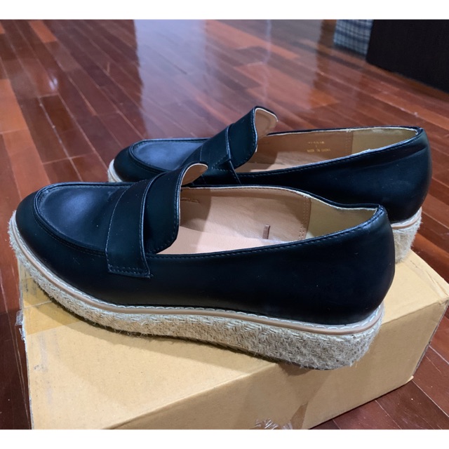 รองเท้าคัทชู ส้นตึก แบรนด์ GU ญี่ปุ่น ของแท้ มือ2 #รองเท้า #รองเท้าคัทชู #รองเท้าGU #รองเท้าส้นเตารี