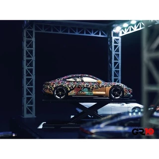 Porsche Taycan Turbo S NaRaYa 1:64 MINI GT