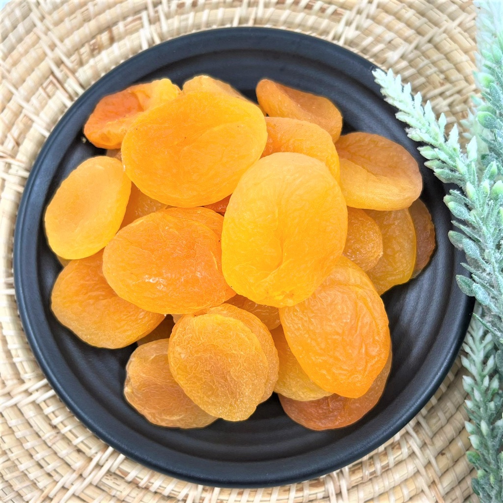 Dried Apricot แอปริคอทอบแห้ง ผลไม้อบแห้ง ผลไม้เพื่อสุขภาพ เกรด A  By Happy Fruits - รูปที่ 2