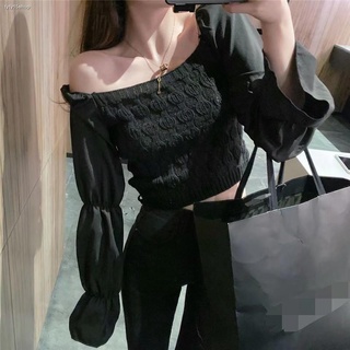 จัดส่งทันทีเสื้อครอปไหมพรม เปิดไหล่ แขนยาวผ้าชีฟอง ฟรีไซส์ อก30-40"off-the-shoulder Chiffon sleeve T-shirt 8666