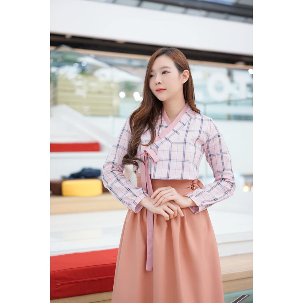 [Premium Crop Scott Soft Pink] Boraunnii ฮันบกประยุกต์ เสื้อครอปผ้าลินินติดซับใน Modern Hanbok 생활한복  ชุดฮันบก