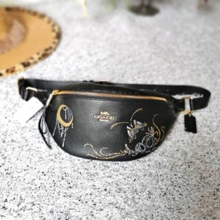 📌BELT BAG WITH CHELSEA ANIMATION (COACH F76661) BLACK/MULTI/IMITATION GOLD