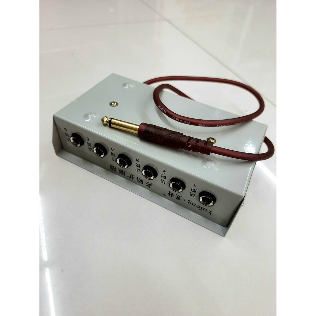 ตัวแปลงแจ็คไมค์ กล่อง แยกไมค์ 1 ออก 6 ตัวแยกไมค์ เป็นช่องเสียบแจ็ค 6.5mm สามารถใช้ได้กับเครื่องเสียงสัญญานดีแข็งแรงทนทาน