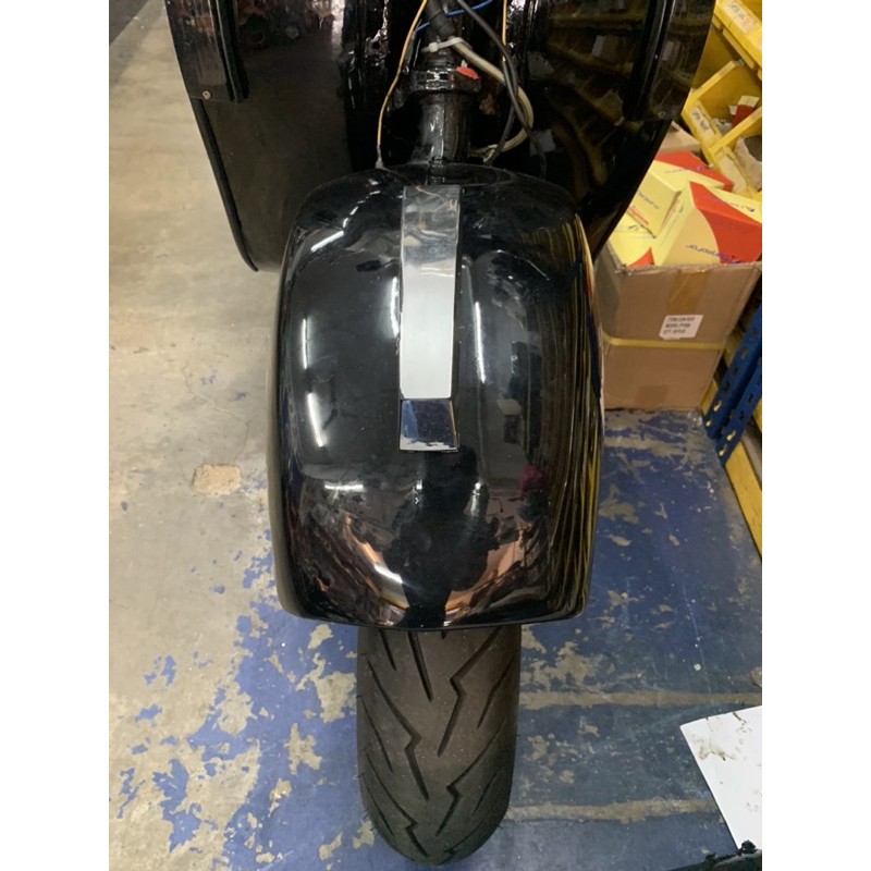 Vespa Classic บังโคลน Crest สําหรับ Vespa PX 200, PX 150 & LML