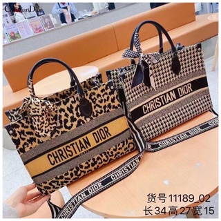 💼👜💼👜🆕🆕🆕กระเป๋าดีออทรงถัง14”มีของพร้อมส่ง