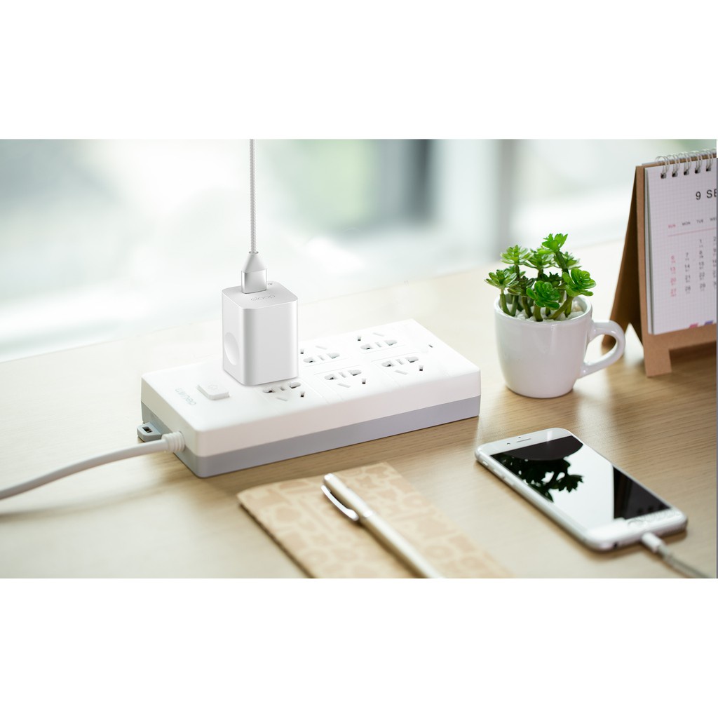 Eloop EQ24-BUS หัวชาร์จมือถือ ระบบชาร์จไว QC 3.0 จ่ายไฟ 24W (999shopworld)