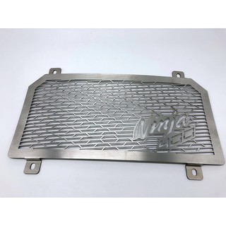 การ์ดหม้อน้ำสแตนเลส มีสีดำ กับเงิน Kawasaki NINJA400 , Z400