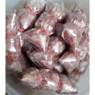 แหนมหมูโบราณ เปรี้ยวกำลังดี ของดีไม่ใส่สารกันบูด100%สดใหม่1กิโลกรัม12ชิ้น