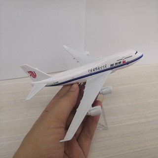 โมเดลเครื่องบิน AIRBUS A380 ทำจากเหล็ก สัดส่วน 1:400 ประตู