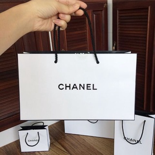 พร้อมส่งถุงกระดาษ CHANEL / MAC แท้ ถุง CHANEL แท้ 100% จากเค้าท์เตอร์