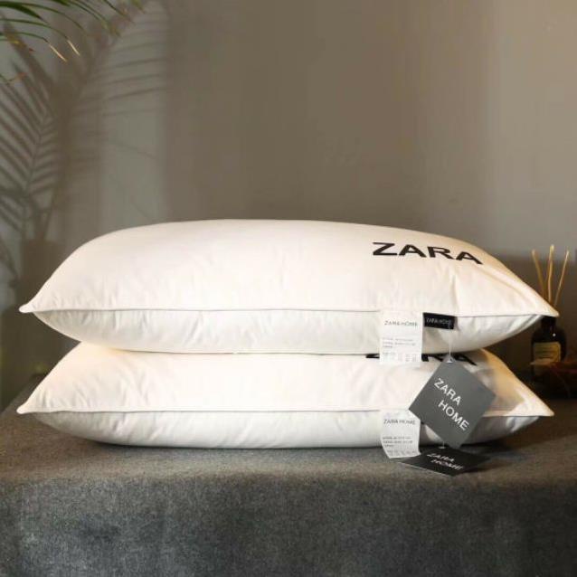 หมอนขนนก Zara Home คู่