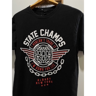 เสื้อยืดผ้าฝ้ายพิมพ์ลายแฟชั่นเสื้อวงมือสอง STATE CHAMPS Size M มือ2