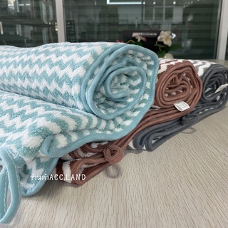 ผ้า ผ้าเช็ดตัว 300G (แกรม) ผ้าคอรัลฟลีซ หรือ ผ้าฟลีซ รุ่นหนานุ่มพิเศษ ผ้าขนหนู ผ้าอเนกประสงค์ ซับน้ำดี ผ้าเช็ดตัวขนเป็ด เย็บขอบอย่างดี มีหลายสี หลายขนาดให้เลือก