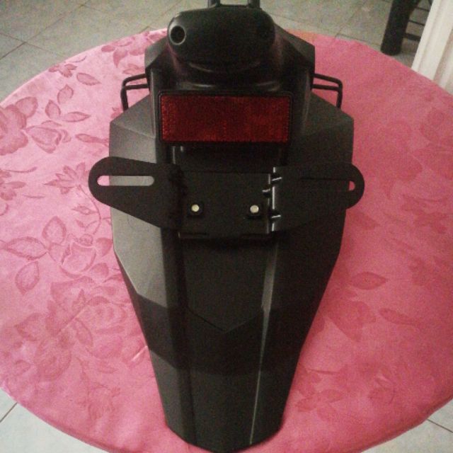 บังโคลนท้ายเดิม Z800 (มือสอง)