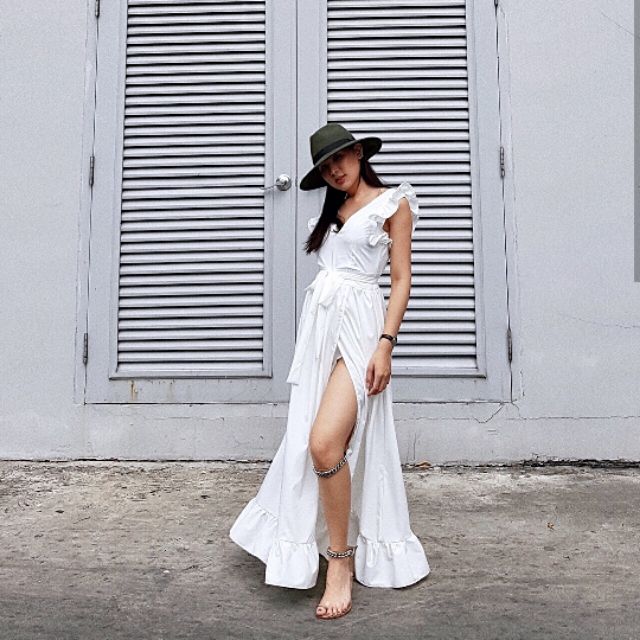 VEENA dress from loonnystore