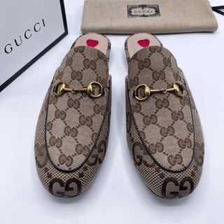 รองเท้าแตะ กุชชี่ WOMEN’S JUMBO GG PRINCETOWN SLIPPER