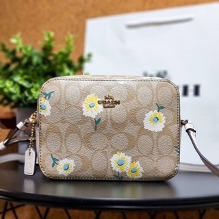 COACH MINI CAMERA BAG IN SIGNATURE CANVAS WITH DAISY PRINT