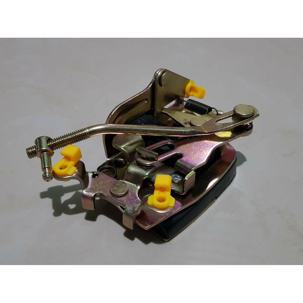 กลอนประตู ISUZU NPR 115,NKR, 4BD1 ไต้หวัน ข้างLH(ซ้าย)อันละ400บาท