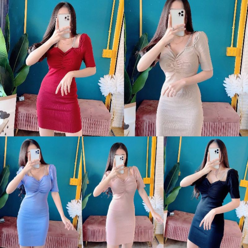 🌈 SpinnyHouse 🌈 เดรสไหมพรมทรงบาร์บี้แขนสั้นแต่งย่นหน้าคาดบ่าเปิดใหล่แบบแซ่บๆก็ได้จ้า ผ้านุ่มยืดตามตั