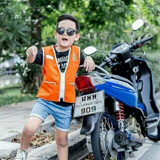 เสื้อกั๊ก win kids