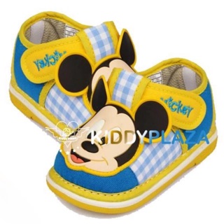 รองเท้าเด็กน่ารักมากครับ มีคู่เดียวไซส์ 13.5 cm ราคา 299 บ.