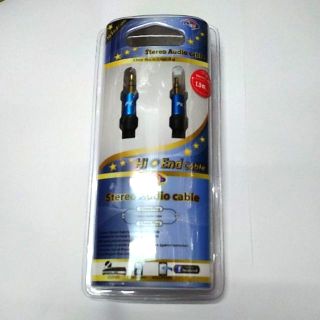 สาย AUX 3.5mm สายสัญญาณเสียง สเตอริโอ แจ็คต่อฟังเพลง งานอย่างดี