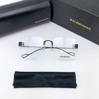 BALENCIAGA EYEWEAR BB LOGO RIMLESS GLASSES แว่นตากันแดดแฟชั่น แบรนด์เนม บาลองเซียก้า ด้านข้างตัวหนังสือ บีบี ไร้กรอบ