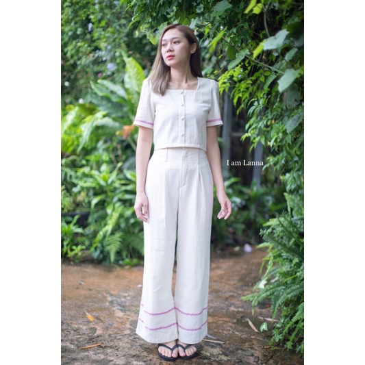 กางเกงเอวสูงซิปหน้า แต่งปลายขา