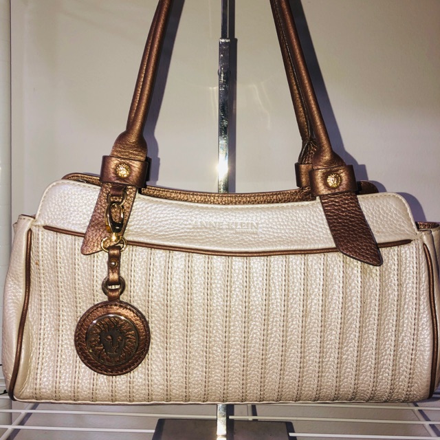 กระเป๋าanne klein แท้