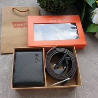 LEVI’S REAL LEATHER BELT &amp; WALLET VALUE PACK แท้