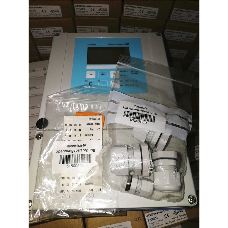 ใหม่และต้นฉบับ CPM253-MR8405,CLM152-Z1A0A10A,CCM223-EP0010