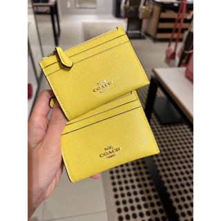 พร้อมส่ง แท้ 🇺🇸100% New Coach กระเป๋า ใส่บัตร รุ่นใหม่‼️ MINI SKINNY ID CASE (COACH 88250) GOLD/RETRO YELLOW