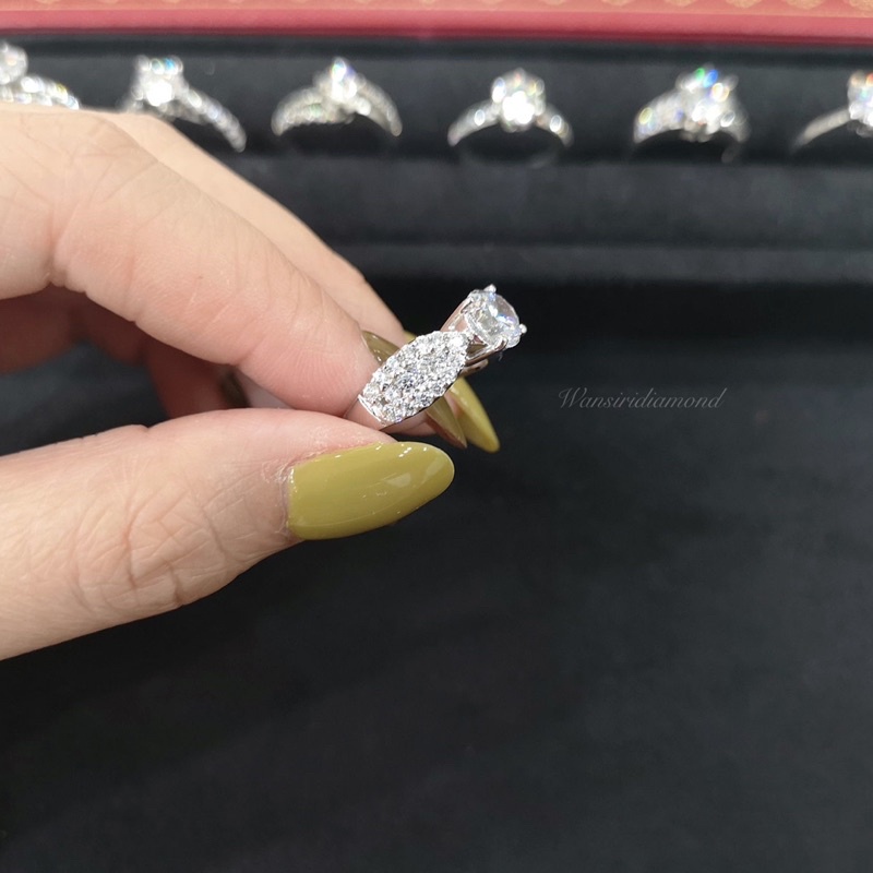 💍แหวนเพชรชู 1.20 กะรัต เพชรสังเคราะห์ เหลี่ยม(H&A) นำเข้าเพชรเอง โรงงานทำเพชรแท้กว่า30ปี - รูปที่ 3