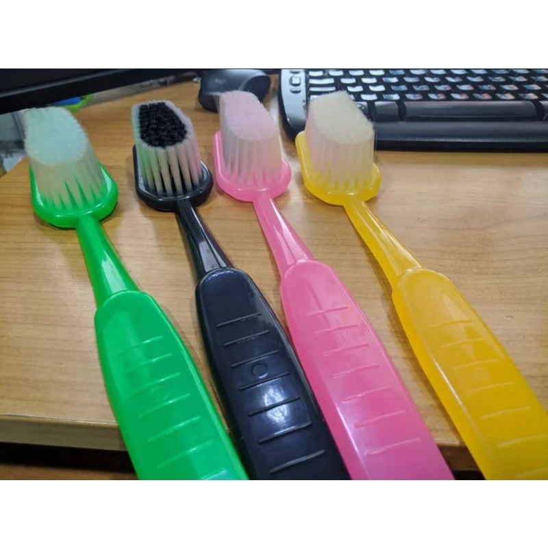 TT&N แปรงสีฟันยักษ์  ขนแปรงนุ่ม ด้ามยาว40ซม.กว้าง5ซม.
