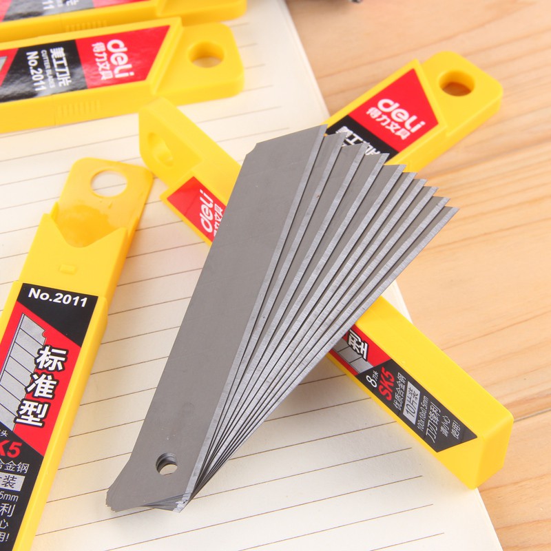 DELI Cutter Blade SK5 NO.2011 ใบมีดคัตเตอร์ กล่องละ 10 ใบ