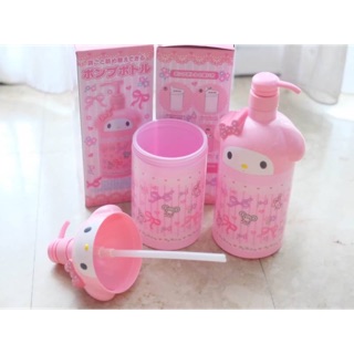 ขวดปั้ม My Melody ขนาด 1000 ml  วัสดุเป็นพลาสติก PC ราคา 279 บาท ต่อ ชิ้น  #ขวดปั้ม #MyMelody