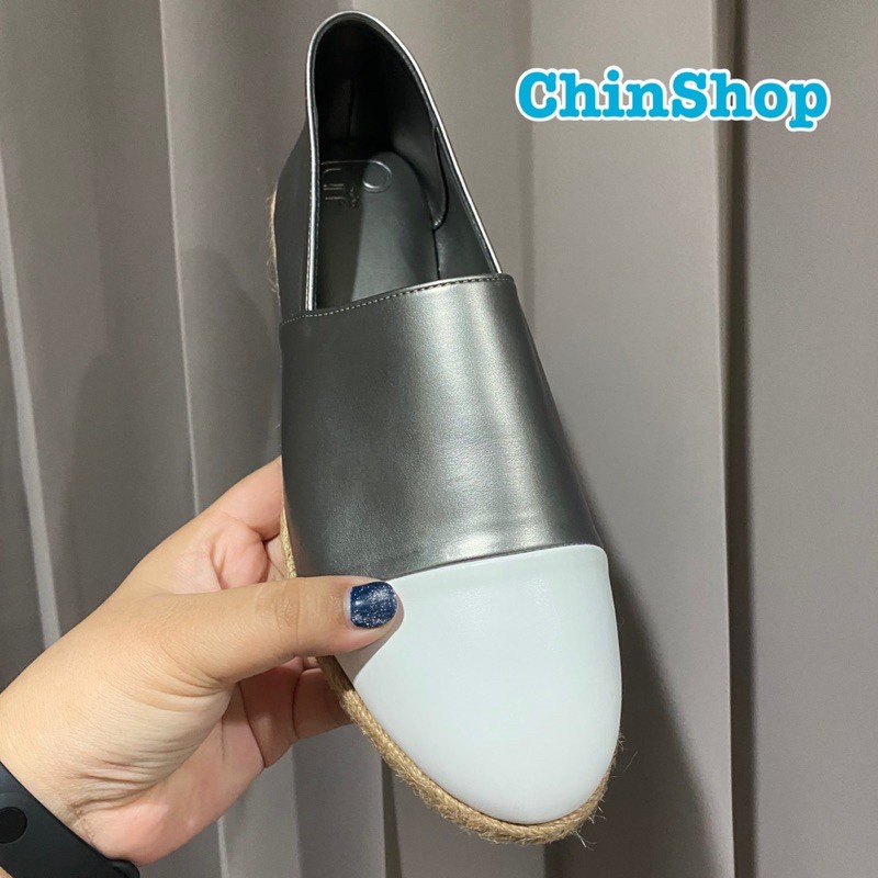 ส่งต่อ double tata puffshoes รองเท้านุ่มสบาย ไซส์ 39 รองเท้าใส่ทำงาน