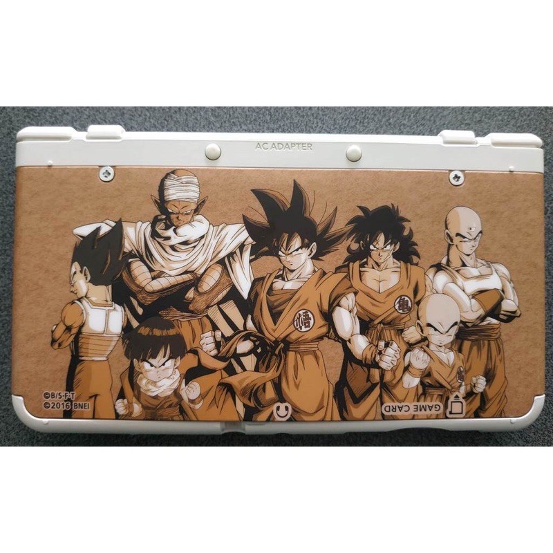 NEW 3DS สีขาว ลาย Dragon Ball Limited Edition แปลงด้านมืด + เมม 32 GB ราคา 3,500 บาท