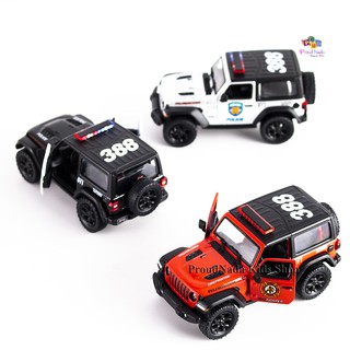 ProudNada Toys ของเล่นเด็กรถเหล็กโมเดลรถจิ๊บตำรวจ KiNSMART2018 Jeep Wrangler KT5412