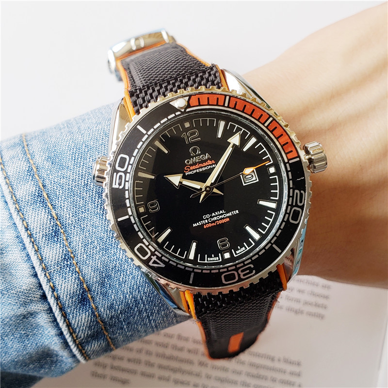 Omg Men Watch การเคลื่อนไหวควอทซ์ นาฬิกาแฟชั่น