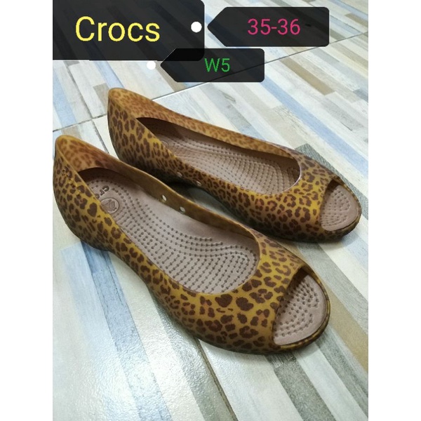 🤗รองเท้า Crocs มือสองไซด์ W5/35-36💕