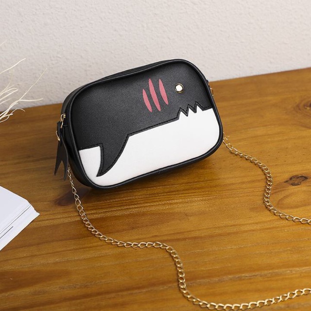 * กระเป๋า baby shark สไตล์แฟชั่นน่ารัก ราคาถูก