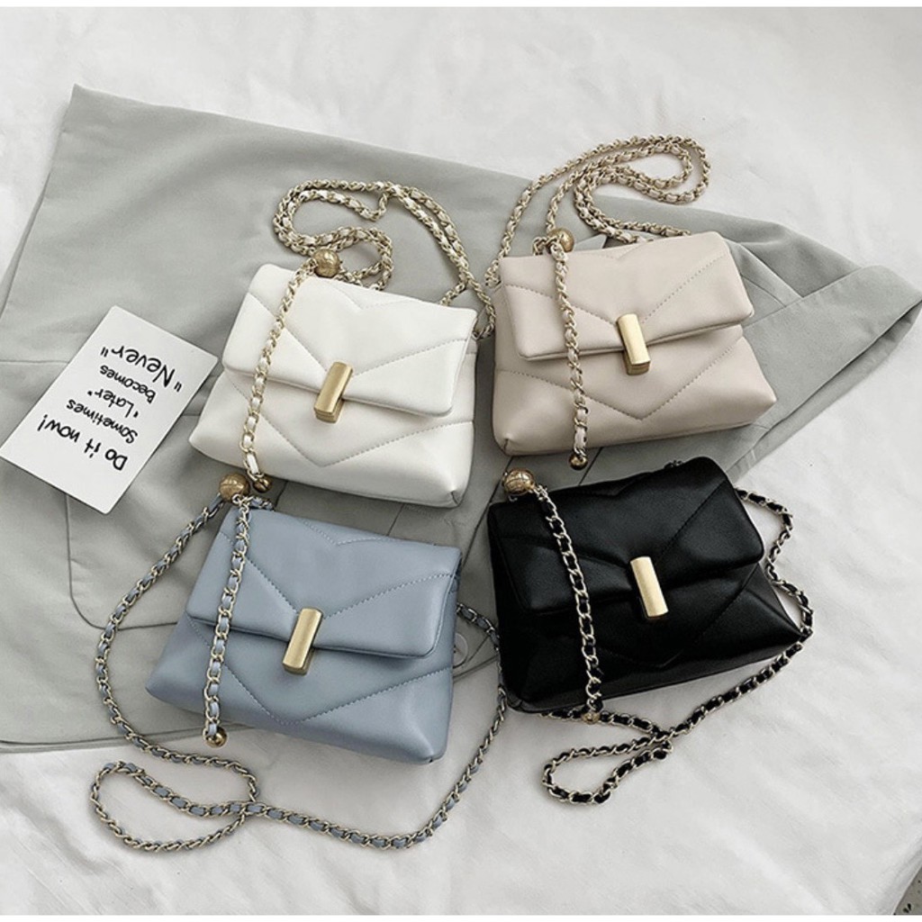 กระเป๋าสะพายแฟชั่น สไตล์ Chanel 19 หนังนิ่ม 🔥🔥 พร้อมส่ง 🔥🔥
