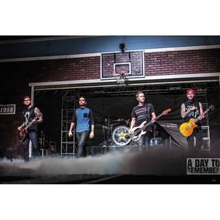 โปสเตอร์ วงดนตรี A Day to Remember ภาพ วง ดนตรี ติดผนัง สวยๆ poster 34.5 x 23.5 นิ้ว (88 x 60 ซม.โดยประมาณ)