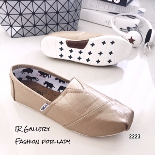 ผ้าใบ Style Toms   2223