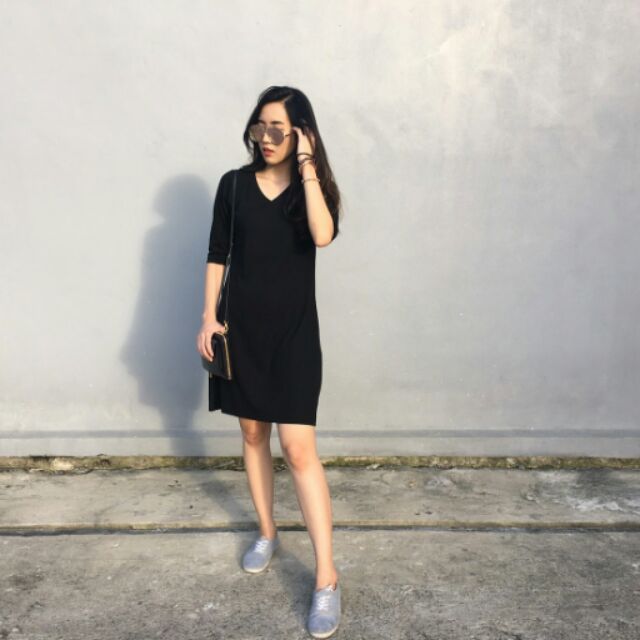 [ DE ] DRESS WARA ไม่ต้องรีด เดรส คอวี สีดำ แขน3ส่วน ผ้าร่อง ใส่ทำงาน ใส่คลุมท้อง พร้อมส่ง!