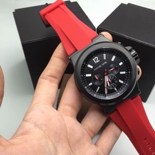 Mk watch สายสีแดงตัดกับตัวเรือนสีดำ สวยเท่สุดๆ