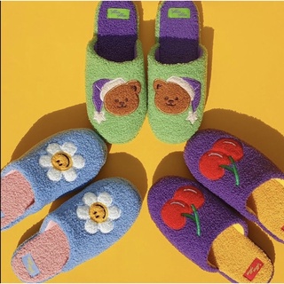 🍒Pre-order  Wiggle Wiggle Home Slippers🌼