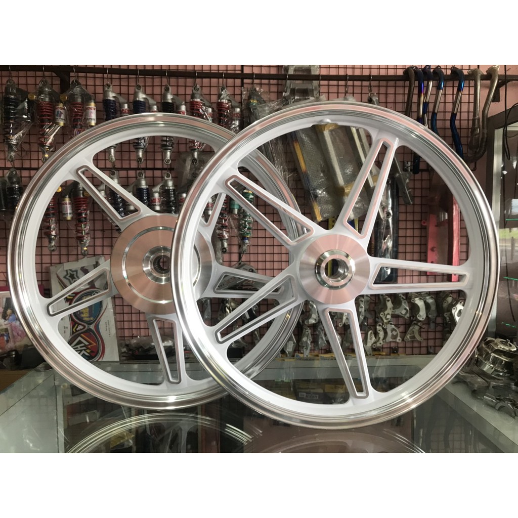 ล้อแม็ก Honda click,scoopy I , i con  ขอบ 17”     "Yusta Racing"  WL168