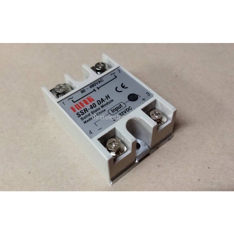 Solid State Relay SSR-40DA-H Input : 3-32VDC Output : 90-480VAC